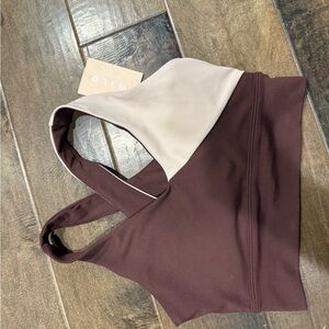 WILO Two-Tone Sports Bra